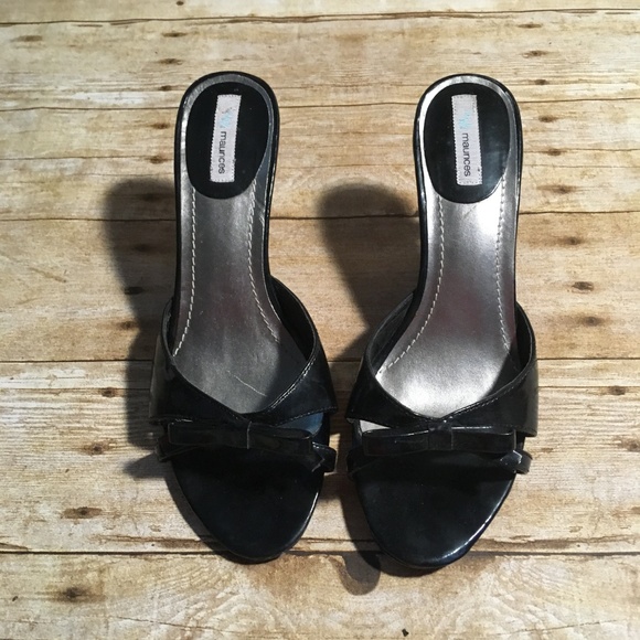 Black slip on heels - Picture 2 of 6